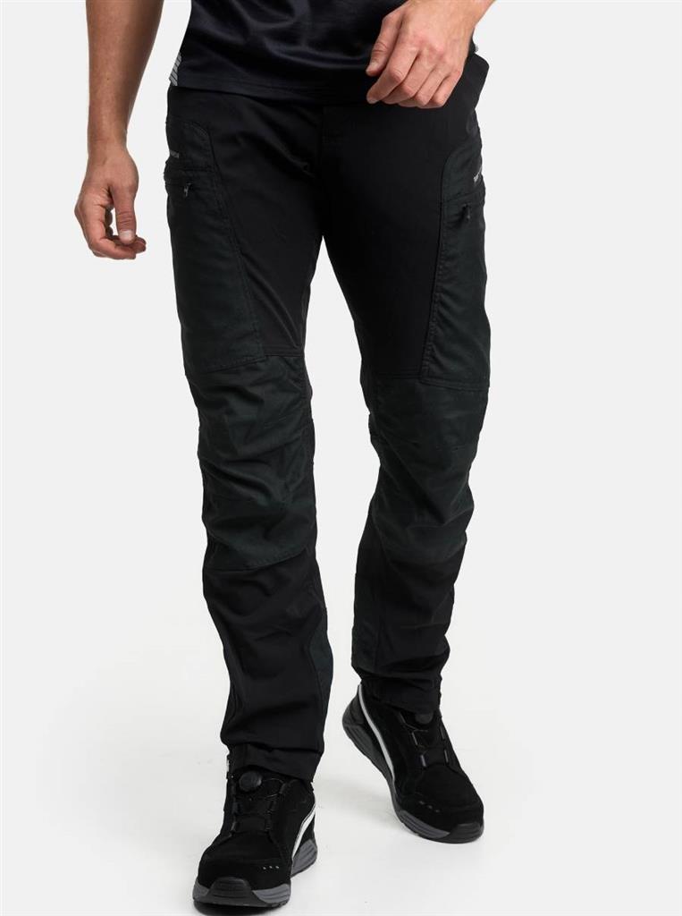 PUMA PANTALON PRO ONE NEGRO T-S (30-18-50)