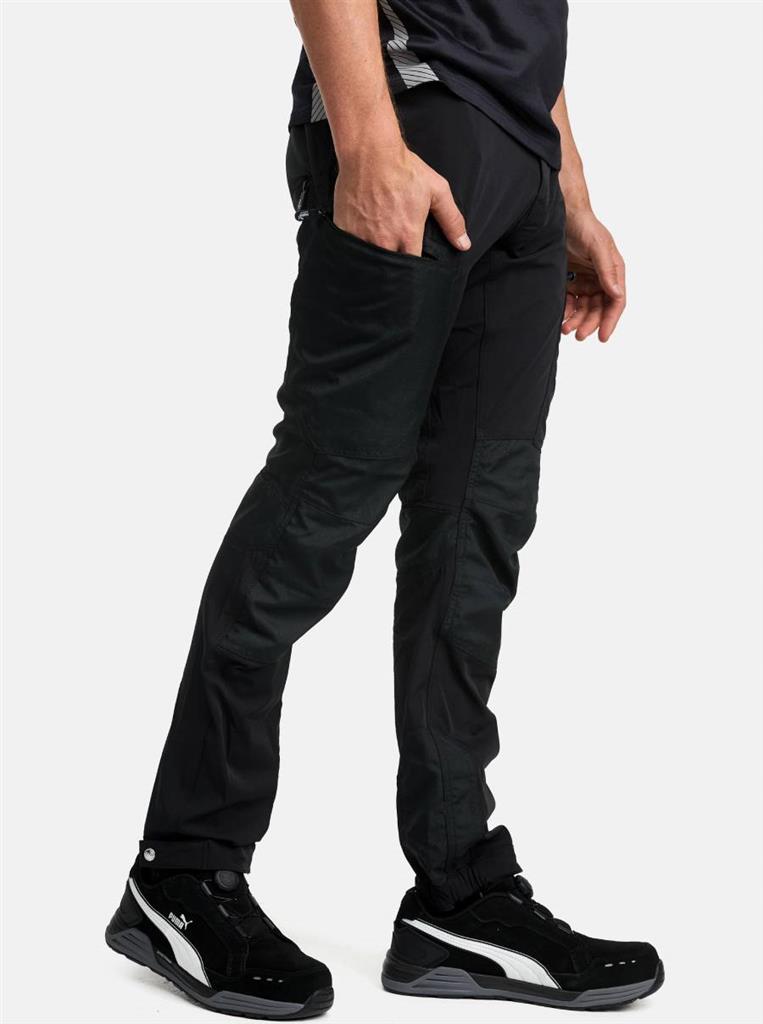 PUMA PANTALON PRO ONE NEGRO T-S (30-18-50)