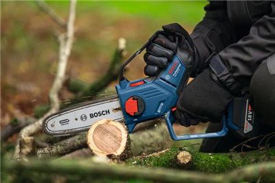 BOSCH MOTOSIERRA GKE 18V-20 S/BAT. 0.600.8D7.100
