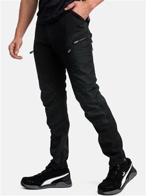 PUMA PANTALON PRO ONE NEGRO T-S (30-18-50)