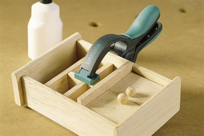 PINZA CON RESORTE PRO 40MM (3630000)