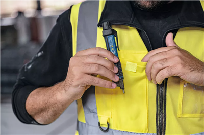 BOSCH VOLTIMETRO SIN CONTACTO GVD1000-17