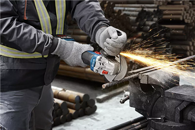 BOSCH AMOLADORA GWS 18V-8+2 BAT 4.0AH