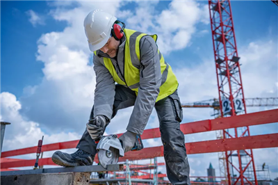 BOSCH AMOLADORA GWS 18V-180+ACC