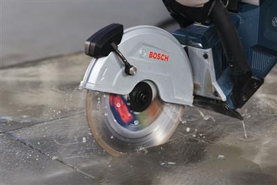 BOSCH TRONZADORA GCS 18V-230 caja cartón